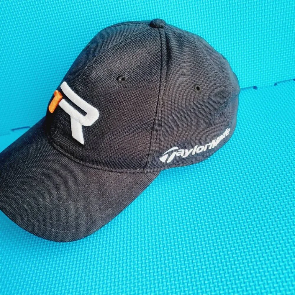 TaylorMade Hat Mens Adjustable Black Strapback‎ Cap Golf R1 Driver Embroidered
